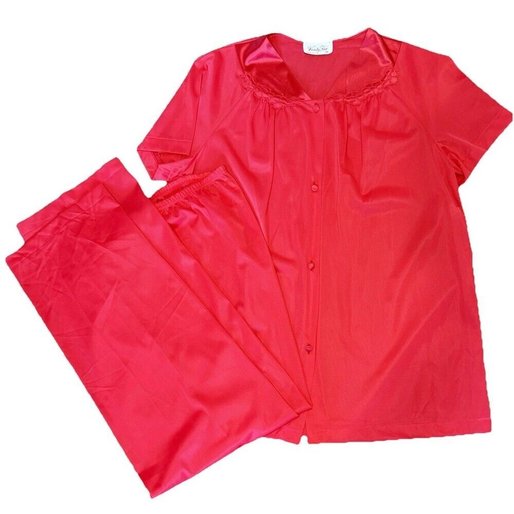 Vtg Vanity Fair Coloratura Pajama Set Red Nylon NWT Size M Deadstock USA 80s
